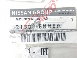 215065NN0A Nissan/Infiniti Подушка крепления радиатора верхняя