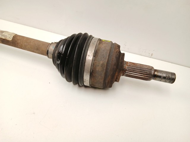 Привод передний правый Renault (RVI) 391009795R цена, от 540.14 USD