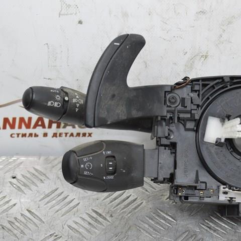 98200115XT Peugeot/Citroen Левый подрулевой переключатель