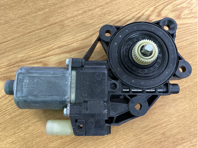 2753722 BMW 