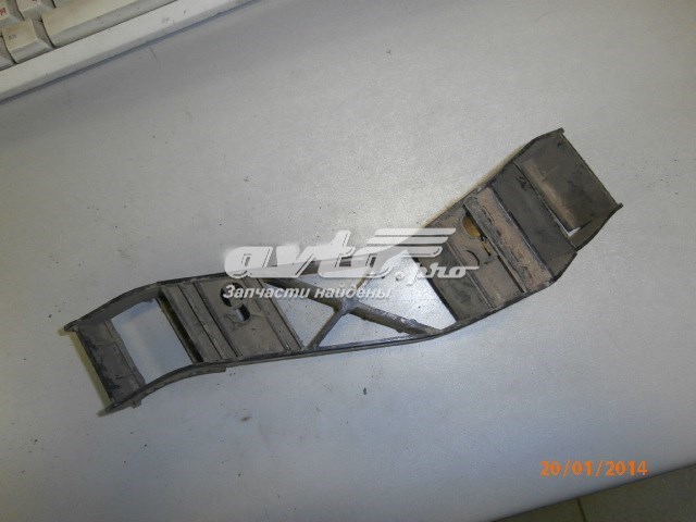 Направляющая заднего бампера левая Opel 90224078 цена, от 6.33 USD