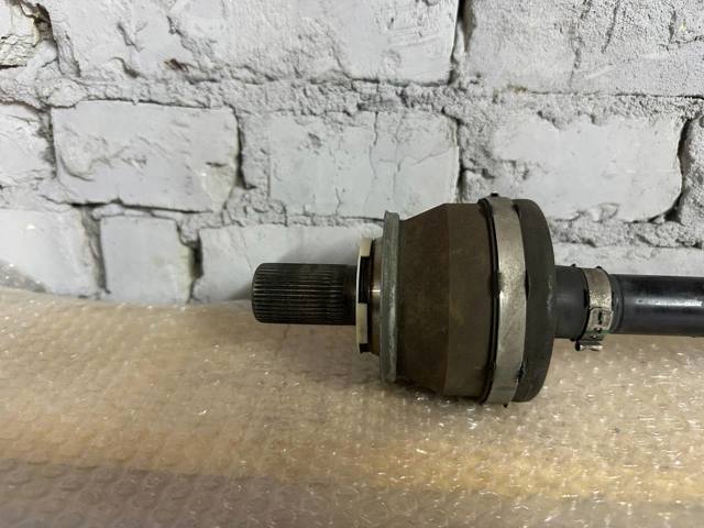 32324589 Volvo Полуось задняя левая