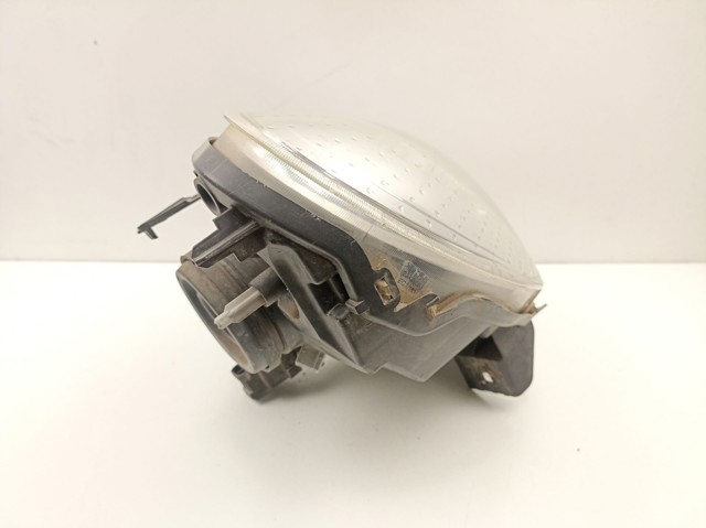 8200236591 Nissan/Infiniti Фара передняя правая