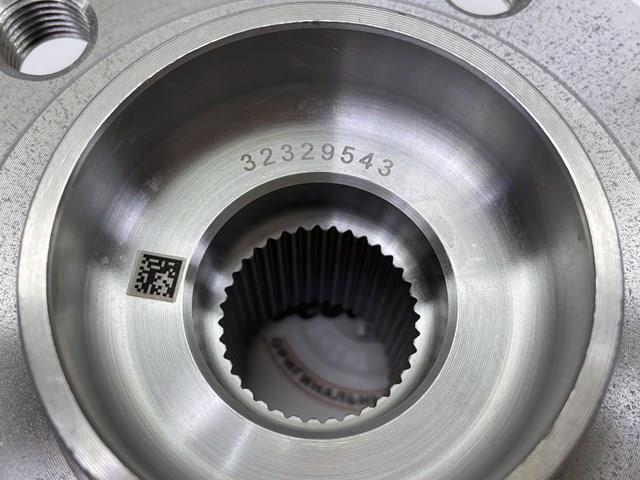 32329656 Volvo Ступица колеса передняя