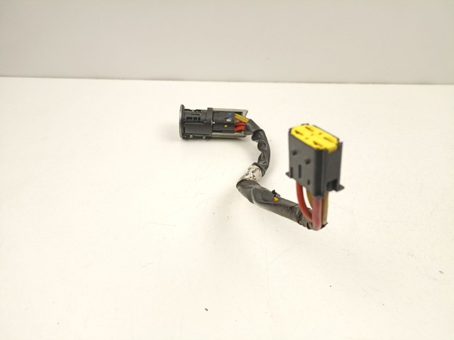 Купить 487004353R Renault (RVI) Замок зажигания
