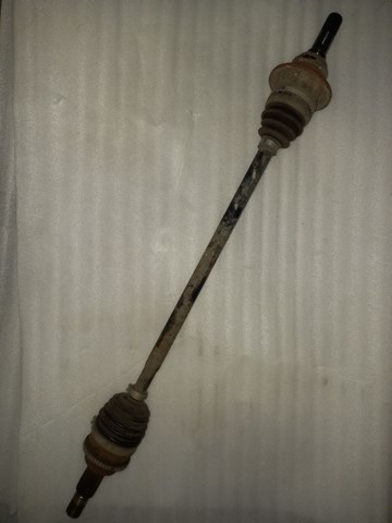 Полуось задняя, левая Mazda RTA62560X