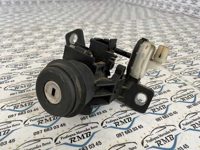  Trinco de fecho de porta-malas (de 3ª/5ª porta traseira) Mercedes A hatchback (W168) (1997 - 2004) 