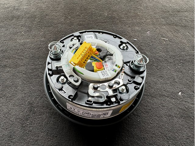 Купить 0008601400 Mercedes 