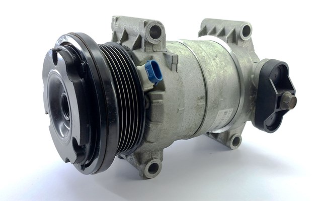 Купить 240735 Cargo Компрессор климатической установки