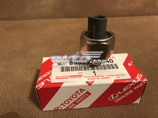 Датчик детонации TOYOTA 8961522040