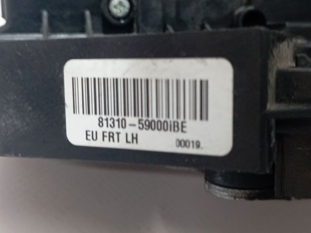 Замок водительской двери 8131059000 Hyundai/Kia
