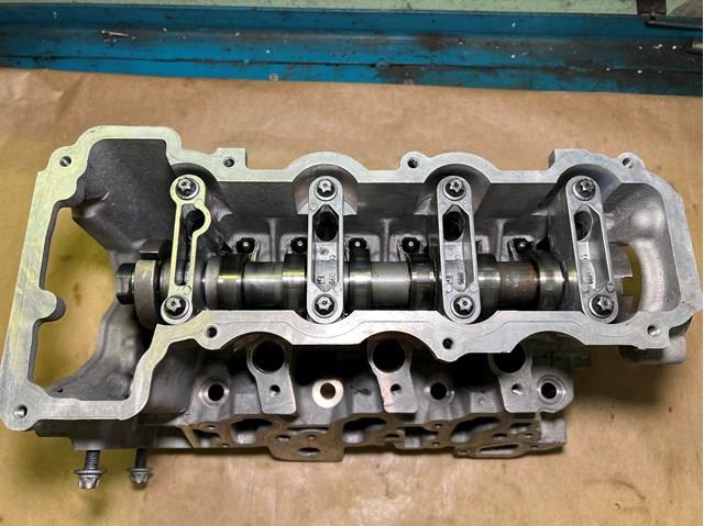Купить R6600160101 Mercedes ГБЦ  двигателя