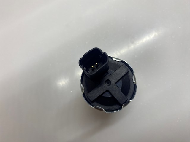 226700138R RENAULT Válvula reguladora de presión Common-Rail-System original y equivalente