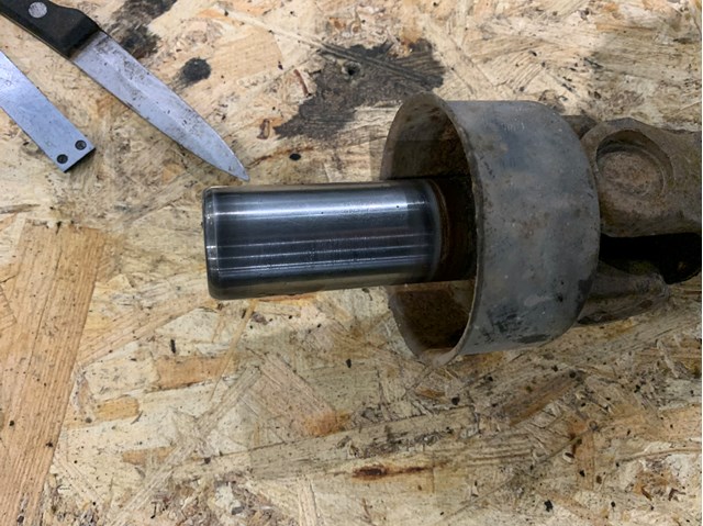 Junta universal até o eixo dianteiro para Mitsubishi L 200 III K60, K70