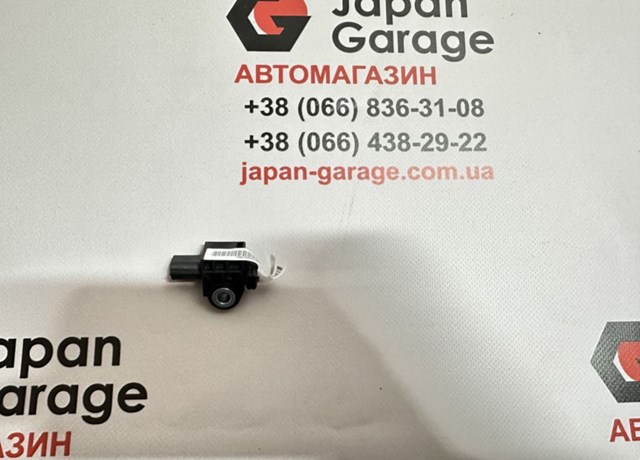  Nissan/Infiniti 985815NA8A