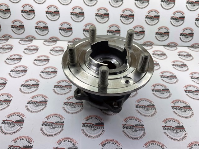 Передняя ступица LR178617 Land Rover