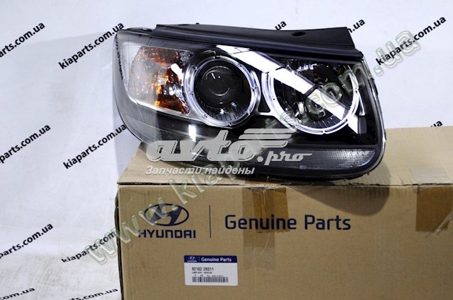 921022B011 Hyundai/Kia Фара передняя правая
