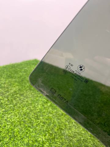 Стекло заднее левое XYG GS1444D303