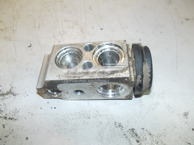 Купить 976264L000 Hyundai/Kia Клапан TRV кондиционера