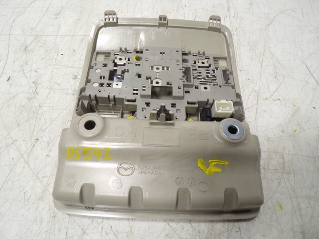 KD4569970A75 Mazda Лампочка освещения салона