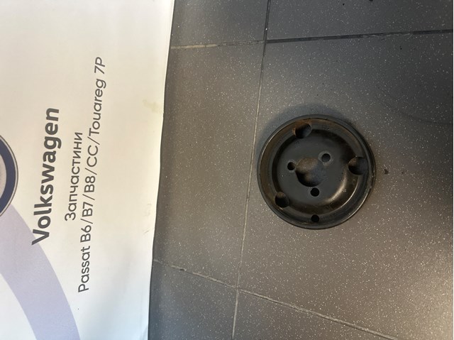 Polia da bomba de água Volkswagen Golf IV 1J1