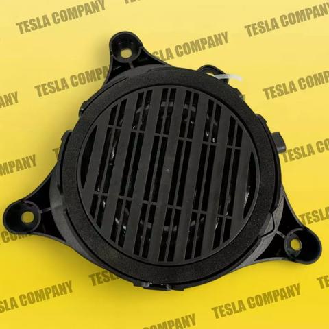  129996500A Tesla Motors