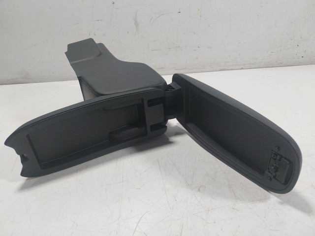 Крышка подлокотника Toyota 58905K0020C1 цена, от 110.05 USD
