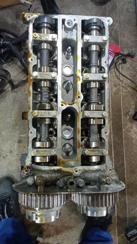  BE8Z6049A Ford