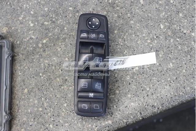 Кнопочный блок управления стеклоподъемником передний левый A2518300390 Mercedes