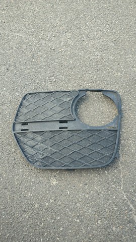 51117312605 BMW Заглушка противотуманок, левая