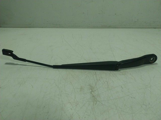 LR025118 Land Rover Поводок дворника