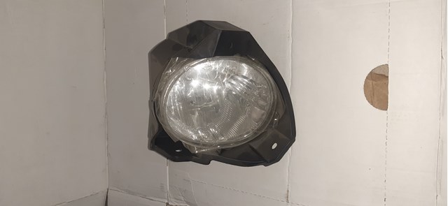 Правая противотуманная фара Q-fix Q3720044