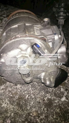 Компрессор кондиционера 6950152 BMW