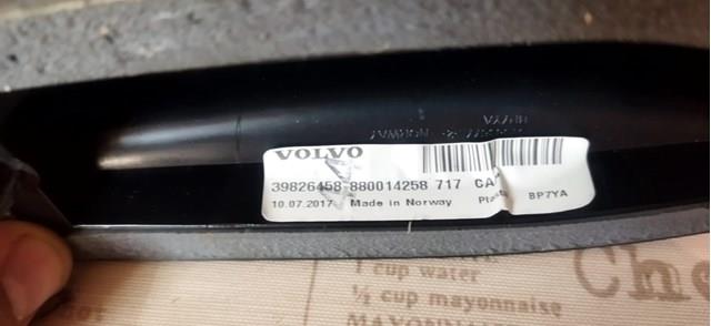 39826458 Volvo Антенна на крышу
