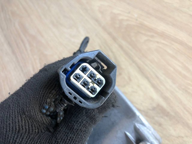 Купить LR049031 Land Rover 