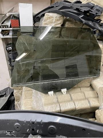 Купить KB8C735109D Mazda Стекло двери задней левой