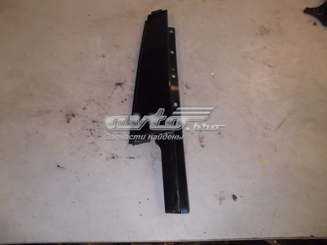 LR027216 Land Rover Накладка задней двери, левой, вертикальная