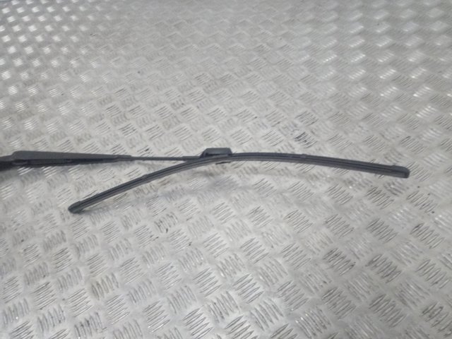 LR027683 Land Rover 