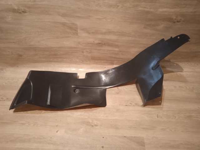 Подкрылок передний левый PEJ15PR004 Dega