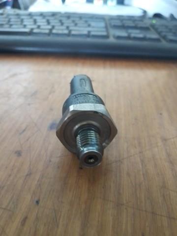Sensor de pressão de combustível Mercedes A0041537528 preço, a partir de 121,36 USD