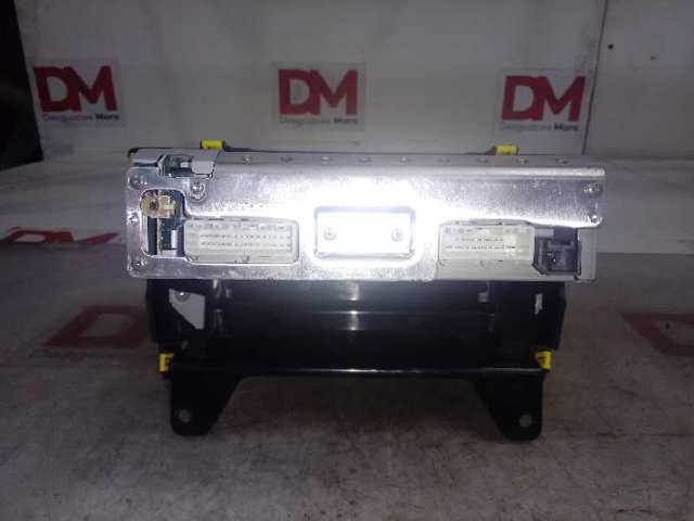 281159646R Renault (RVI) Радиоприемник