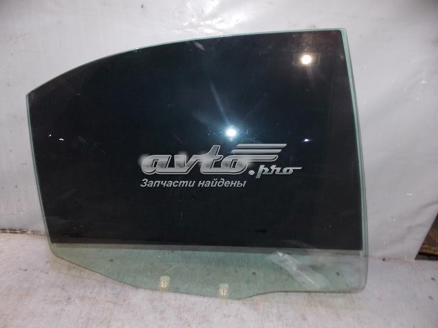 Стекло двери задней правой MR720215 Mitsubishi