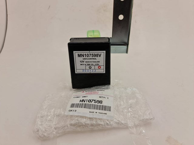 MN107598 MITSUBISHI Módulo de control (ECU) tracción total original y equivalente