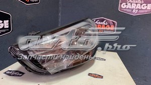 Правая фара 921022S000 Hyundai/Kia