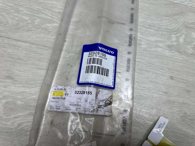 Купить 32328155 Volvo 