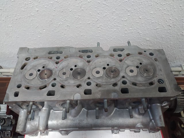 Купить 110421615R Renault (RVI) ГБЦ  двигателя