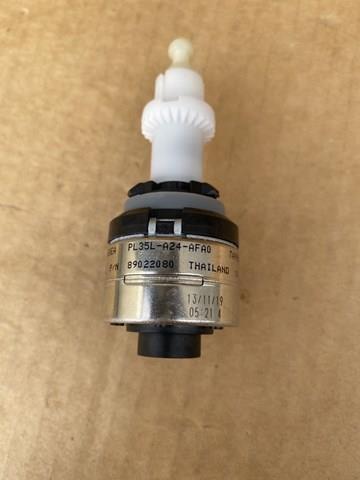  VAG 89022080 цена, от 5.62 USD