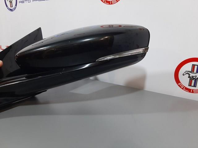 1UY131DBAF Chrysler 