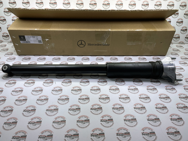 2433207700 Mercedes Амортизаторы задние