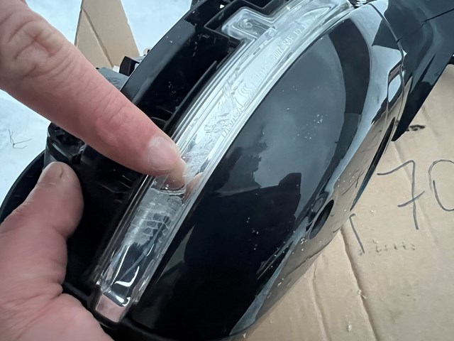  LR104701 Land Rover